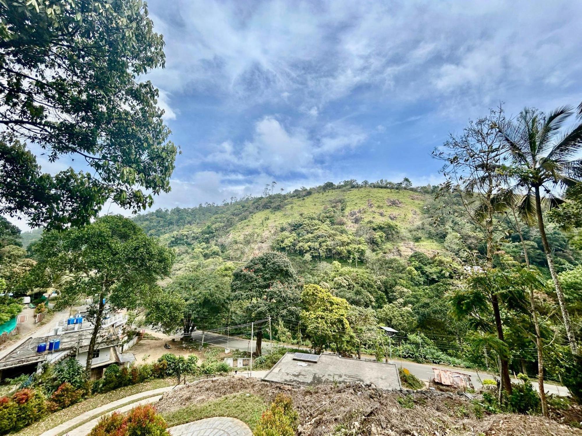 Misty Heights Peermade - Private Mountain Villa Retreat Vandiperiyar Luaran gambar