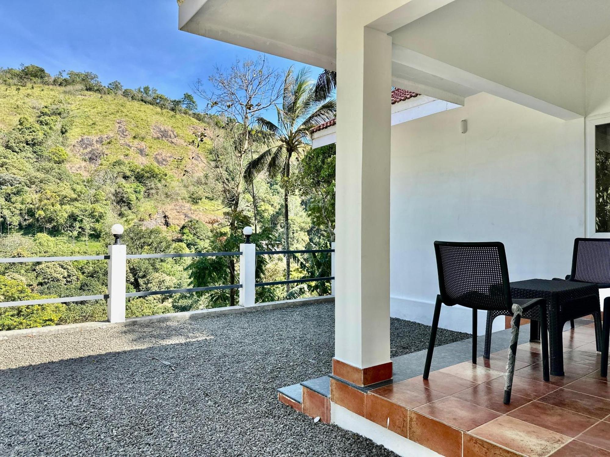 Misty Heights Peermade - Private Mountain Villa Retreat Vandiperiyar Luaran gambar