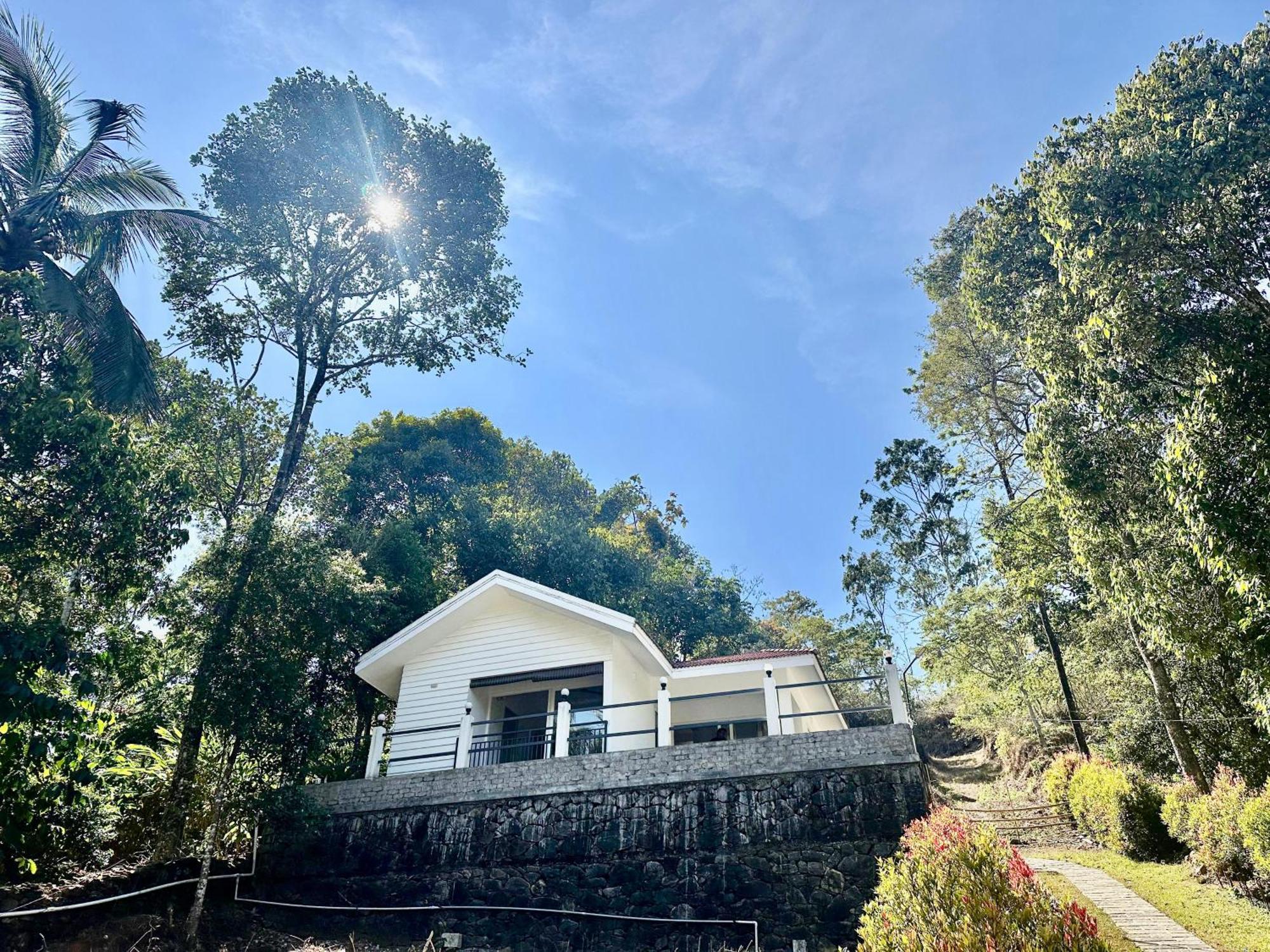 Misty Heights Peermade - Private Mountain Villa Retreat Vandiperiyar Luaran gambar